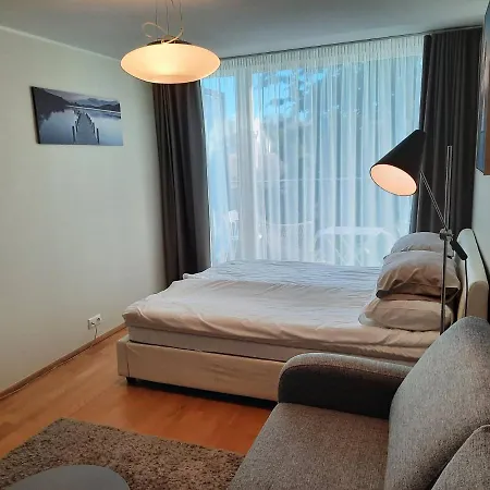 Kena, Roduga Kulaliskorter Aisa 39 Apartmanhotel