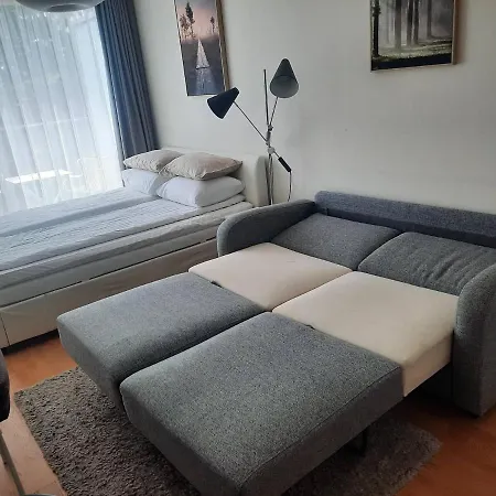 Apartmanhotel Kena, Roduga Kulaliskorter Aisa 39 Pärnu
