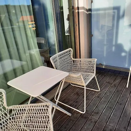 Apartmanhotel Kena, Roduga Kulaliskorter Aisa 39 Pärnu