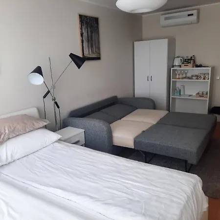 Kena, Roduga Kulaliskorter Aisa 39 Apartmanhotel 3*