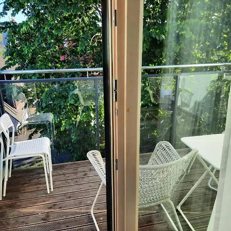 Apartmanhotel Kena, Roduga Kulaliskorter Aisa 39 Pärnu