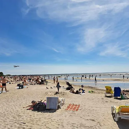 Kena, Roduga Kulaliskorter Aisa 39 3* Pärnu